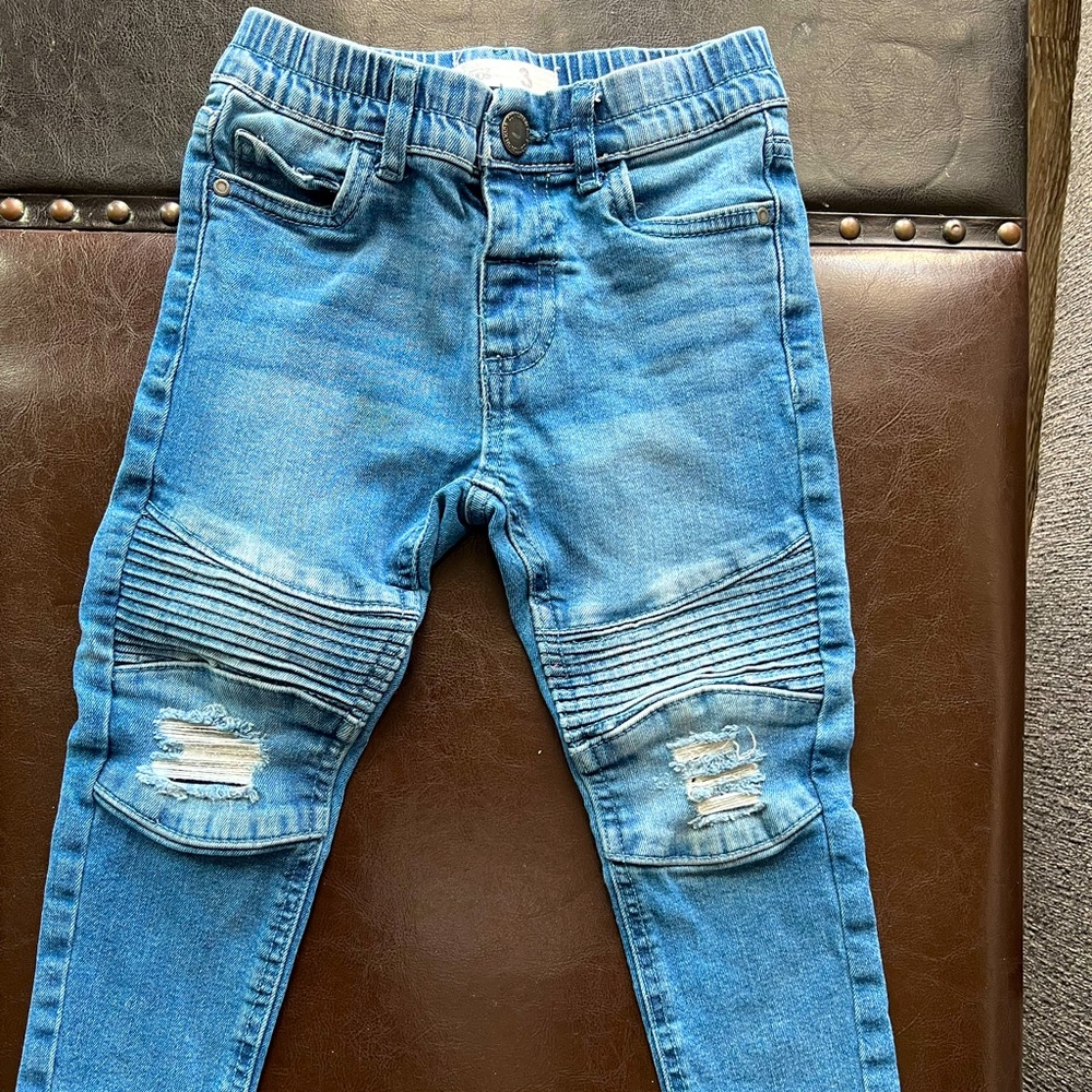 Cotton On Kids Distressed jeans